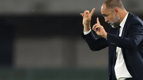 林诗栋战胜阿尔哈德拉维，晋级乒乓球16强